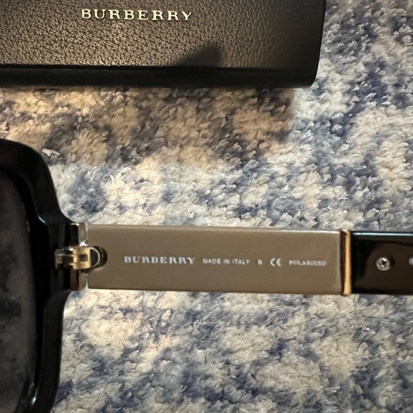Burberry women’s sunglasses main image 6